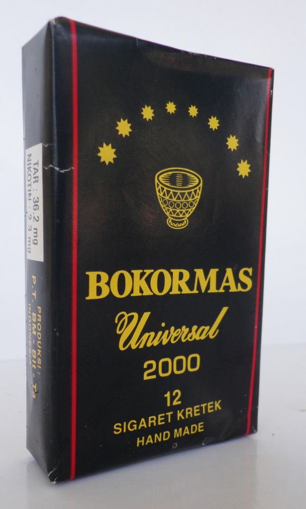 Black Universal 2000 Kretek
