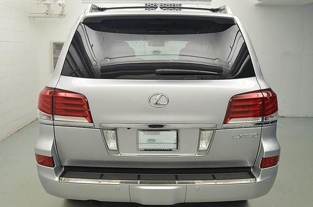 USED LEXUS LX570 2013