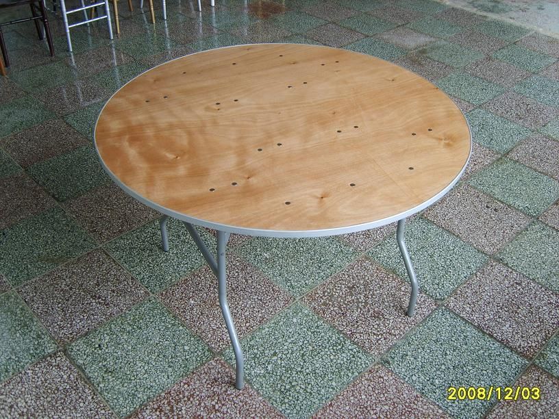 rental round folding table