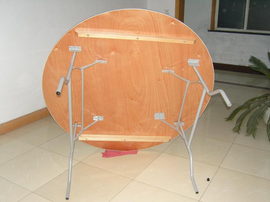 rental round folding table