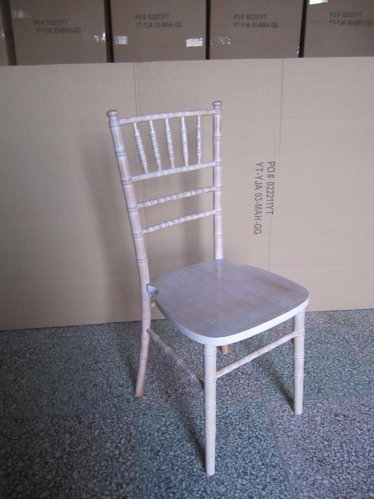 2013 new wooden washed white chiavari chair