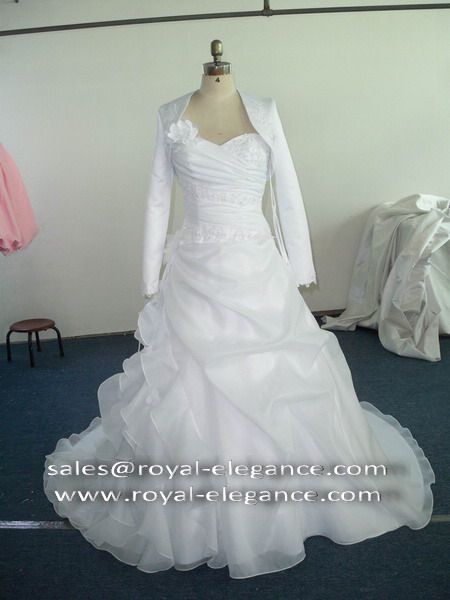 Bridal dress RE13018