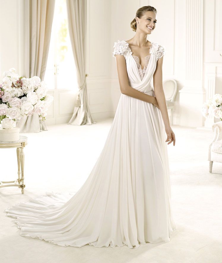 High class Elegance Chiffon Wedding Gowns RE13068