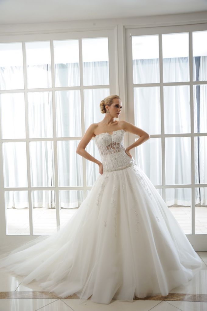 Sexy transparent bodice Wedding Gowns RE13134