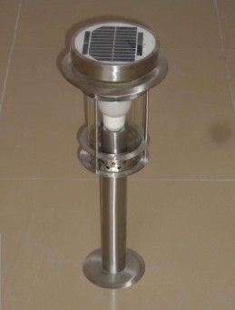 Solar lawn lamp