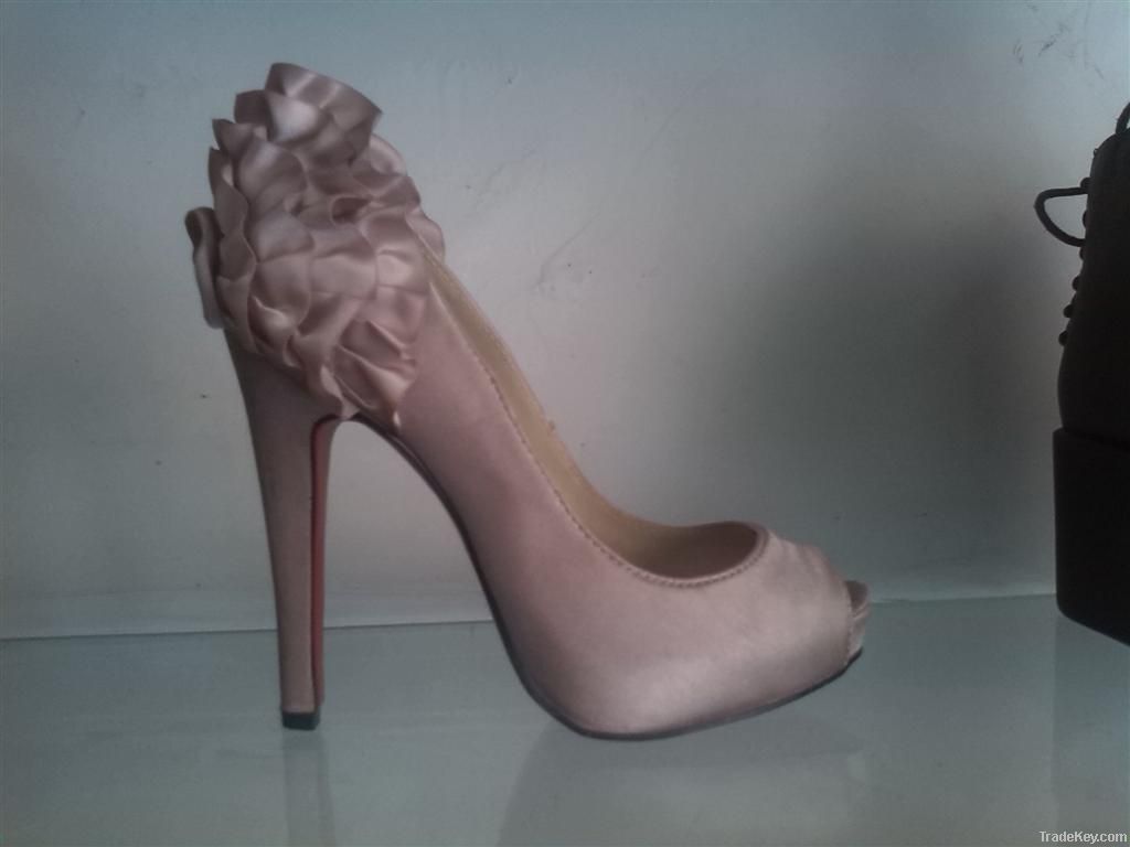 Women high heel peep toe shoe
