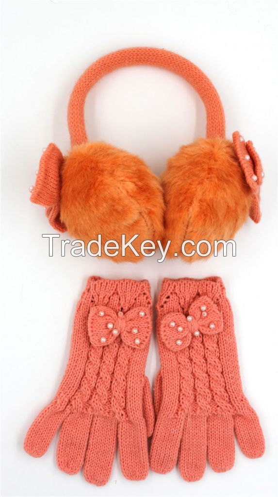 Glove And Earmuff