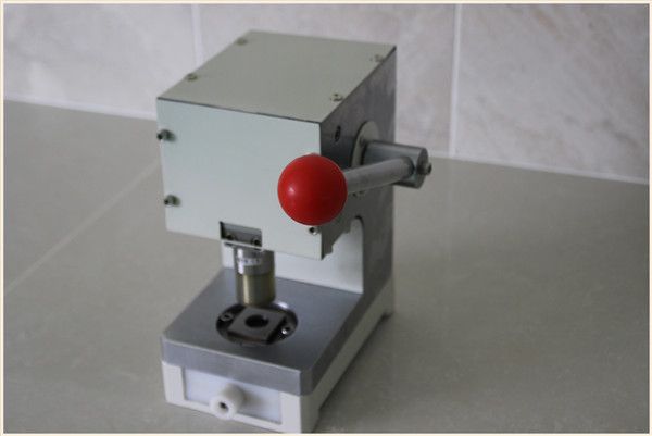 lithium ion button cells coin cell punching machine