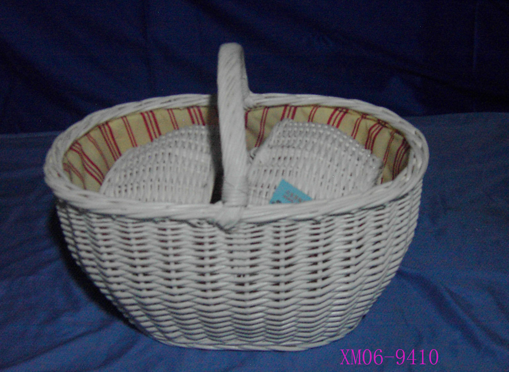 wicker basket 2