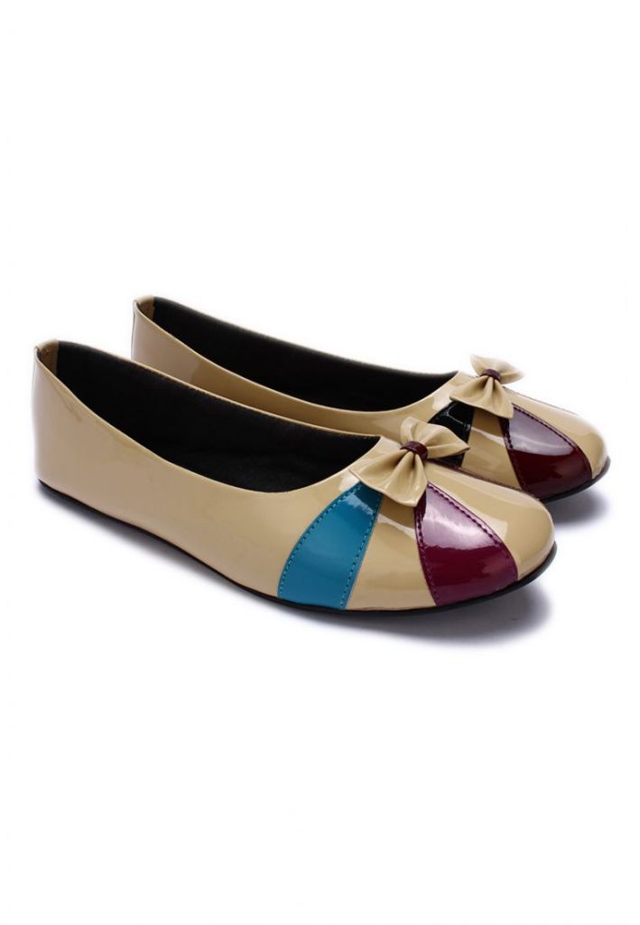 Multi Color Strapped Ballerina Flats with Bow on Top
