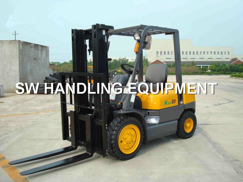 3ton diesel forklift with Japanese engine