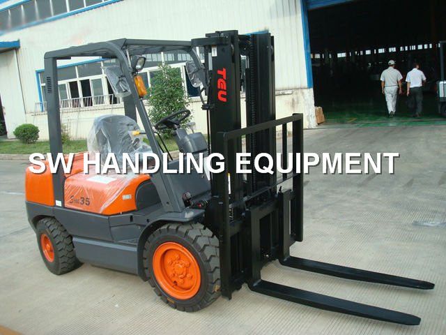 3.5ton diesel forklift with Japanese engine
