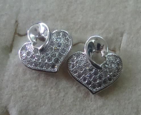 micro pavc silver earring