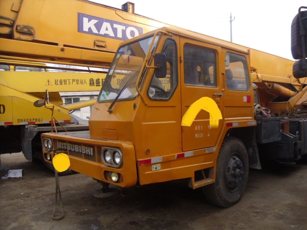 Used KATO Truck Crane NK-250E-V