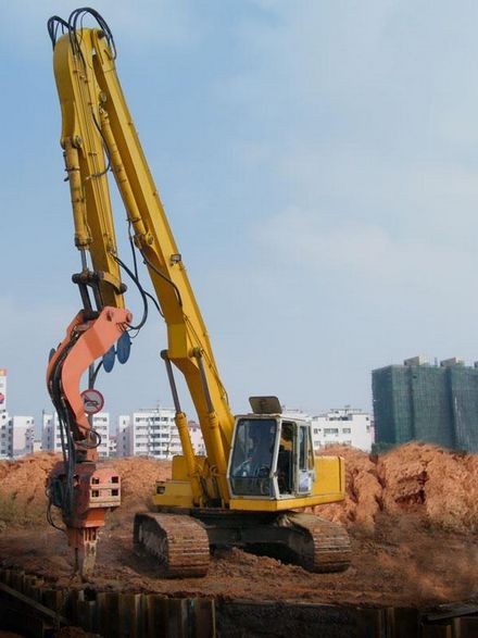 excavator pilling boom