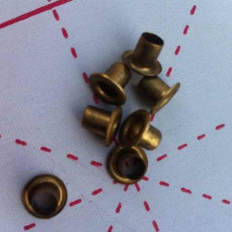China Antique Brass Eyelet Manufacturer 8mm*6mm*4mm
