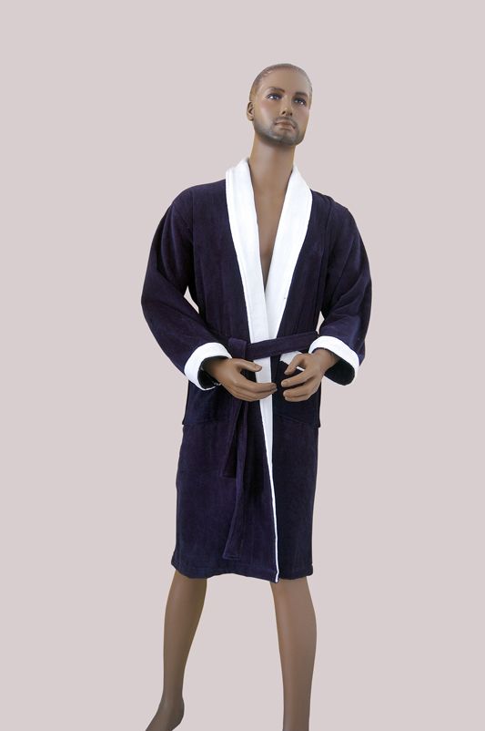 Velour Bathrobe Dyed Color Bright And Beautiful Suitable For Lovers