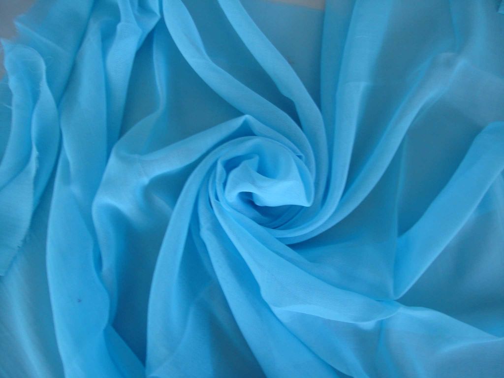 Fine Quality Polyester Fabric Supplier