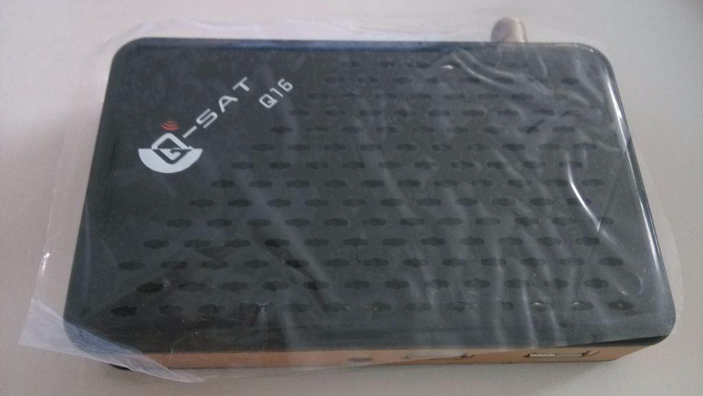 new Q-sat Q16 mini hd dstv decoder OSN deocder with iptv youtube youpron 3g usb wifi 