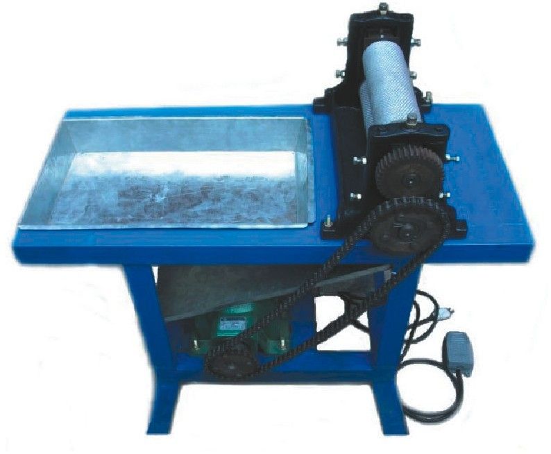 the new hot sale automatic beeswax foundation machine  Add machine