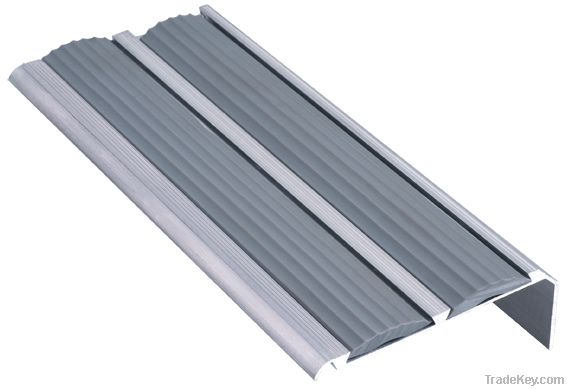 aluminium antislip stair nosing