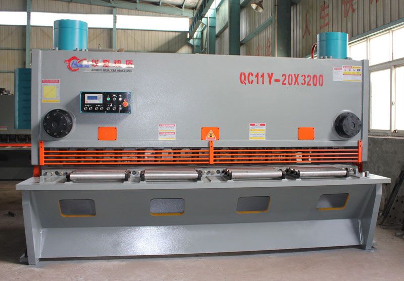 QC11K series hydraulic guillotine CNC shearing machine