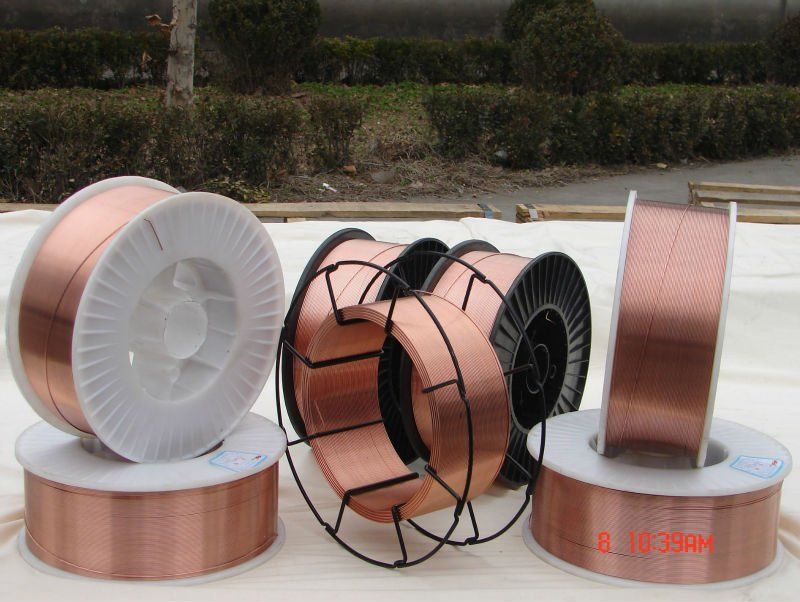 AWS ER70S-6/ DIN SG2/ JIS YGW12 / BS A18/ EN G3Si1/GB/T ER50-6 mig welding wire manufacture from China