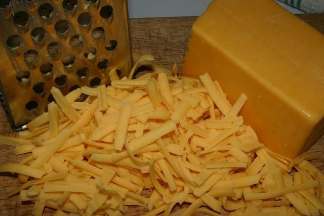 CHEDDAR CHEESE,CREAM CHEESE,KRAFT CHEESE