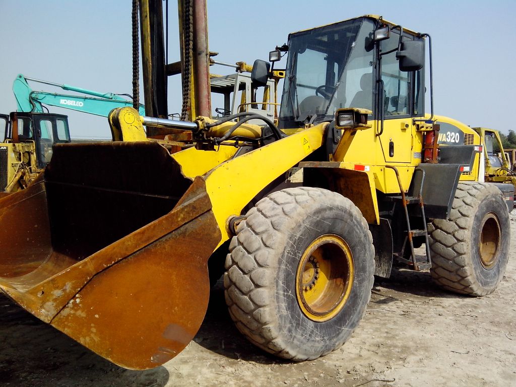 Used Komatsu Wa320 Wheel Loader