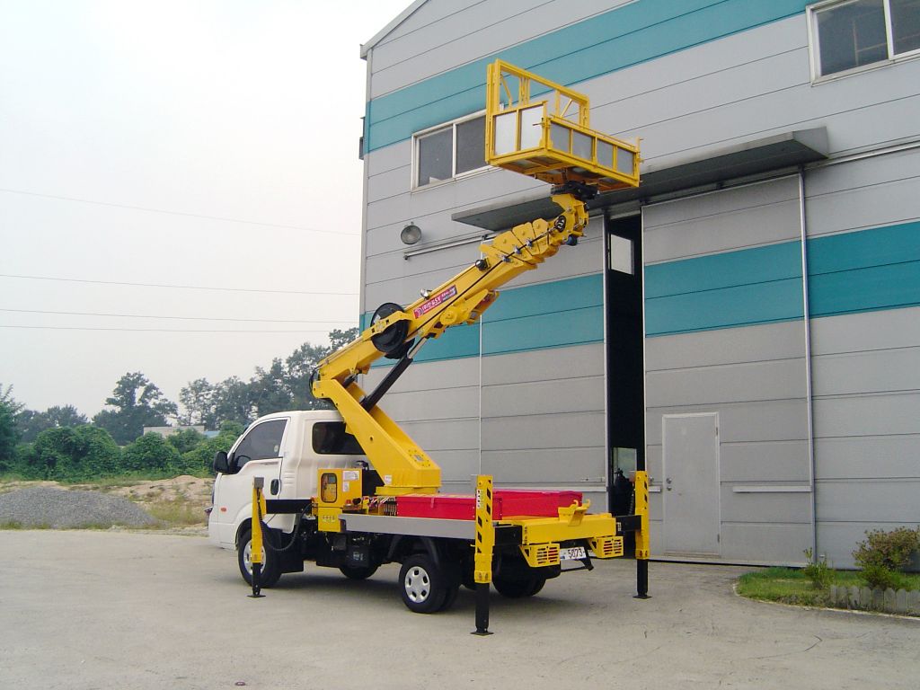 Aerial Work Platform Truck (HGS180)