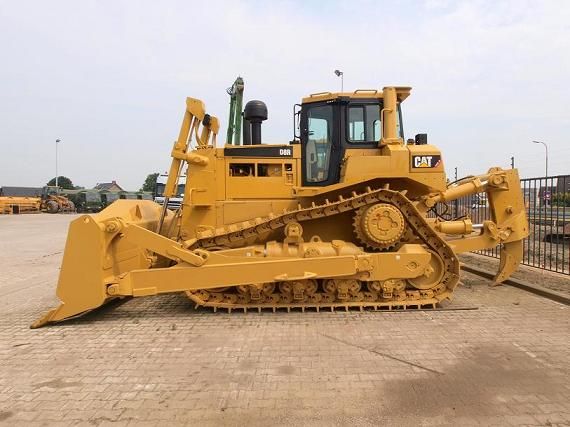 Used CAT D8R Bulldozer