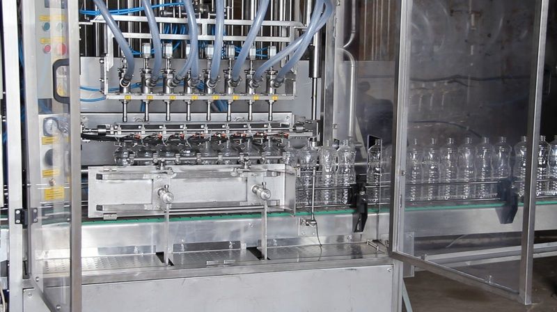 Filling line of sunflower oil