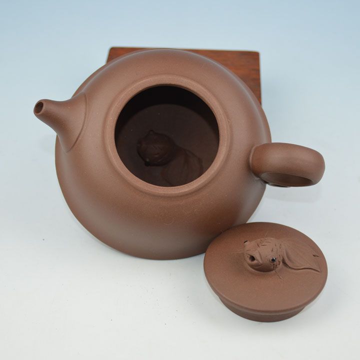Clay (Yixing) Teapot YX013