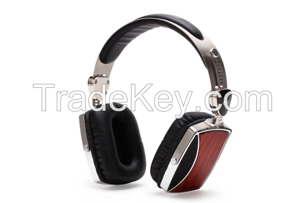 Manshow Fashionable Fold-Able High Definition Headphone