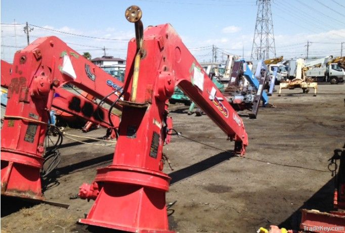 Used Unic crane