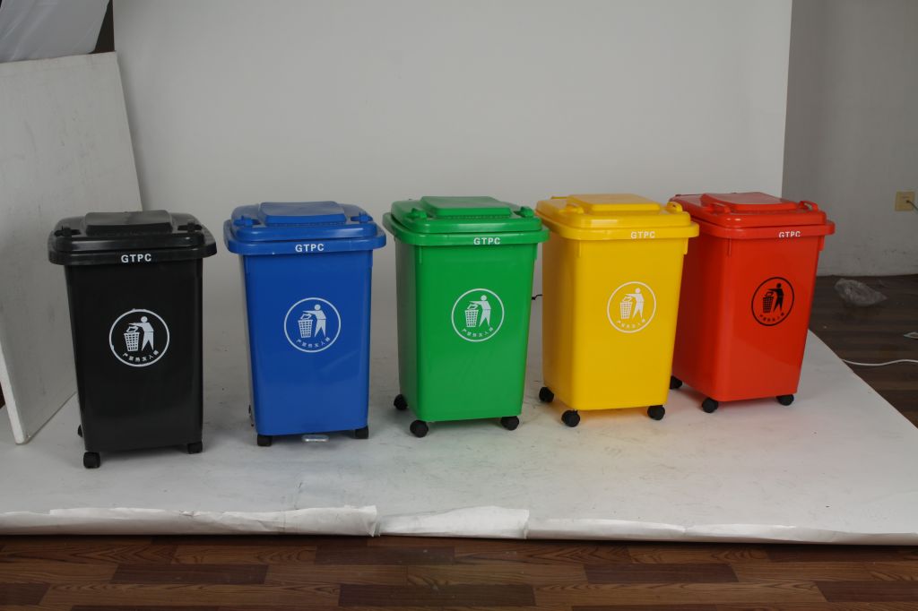 general outdoor plastic wheelie bin plastic waste bin plastic trash can with EN840