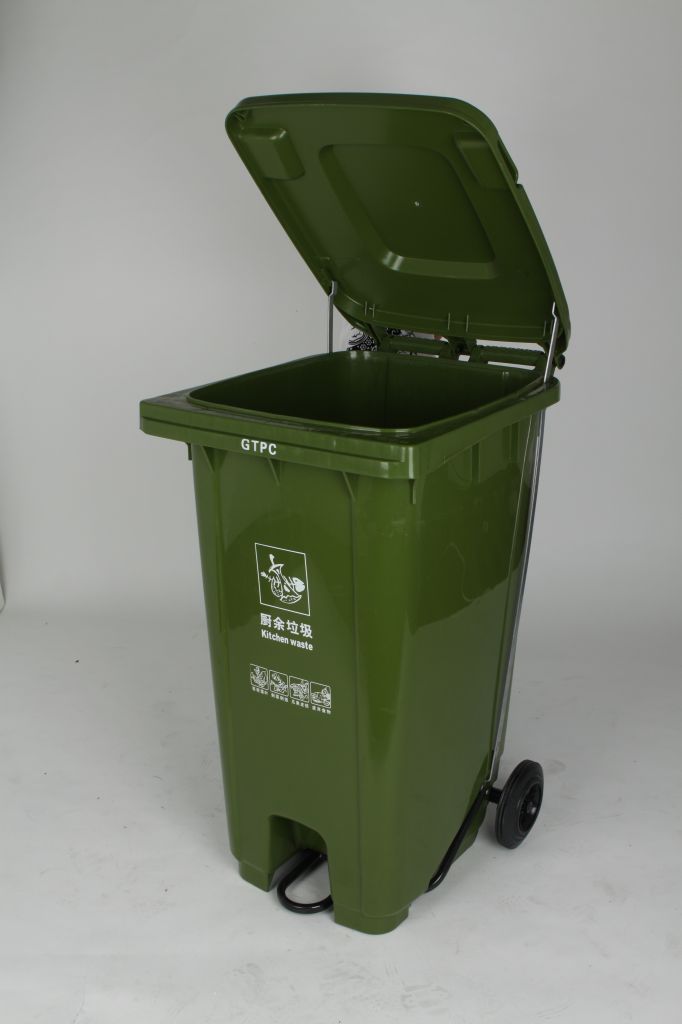 general outdoor plastic wheelie bin waste bin trash can with EN840