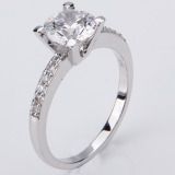 Fashion silver ring