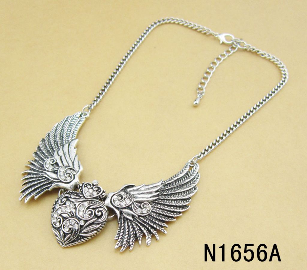 2014 FASHION HEART ANGEL WINGS ALLOY NECKLACE 
