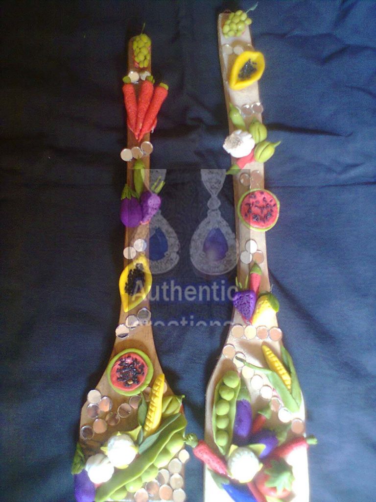 wall hanging wodden spoon with fruits and vegetables for kitchen decoration