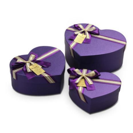 Heart-shaped Gift Box