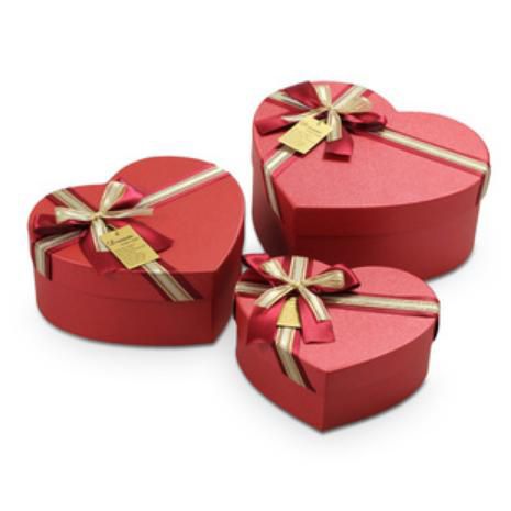 Heart-shaped Gift Box