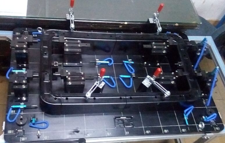 Checking Fixture for Auto Skylight 