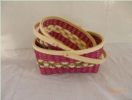 OVAL WOODEN BASKET