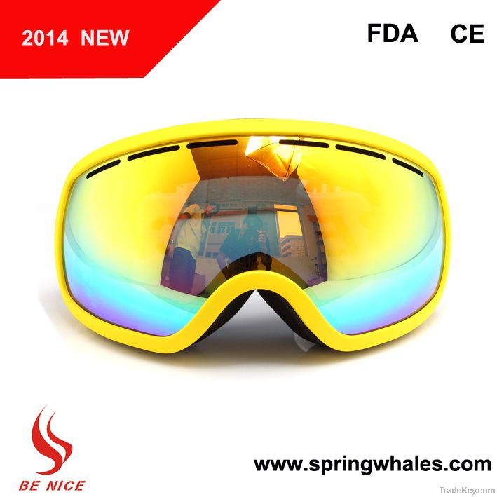 Double lens, three layer foam snow goggles with fashion design