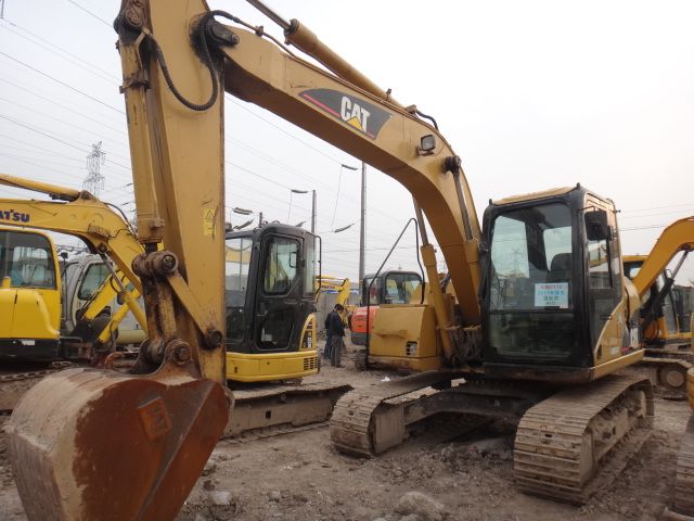 Used caterpillar crawler excavator