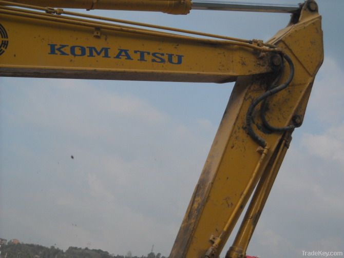 Crawler excavators komatsu PC200-5