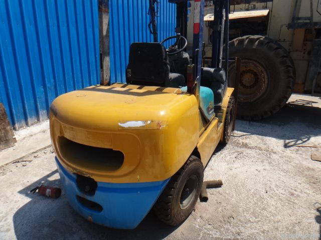 Sell Used Forklifts Komatsu FD30-14
