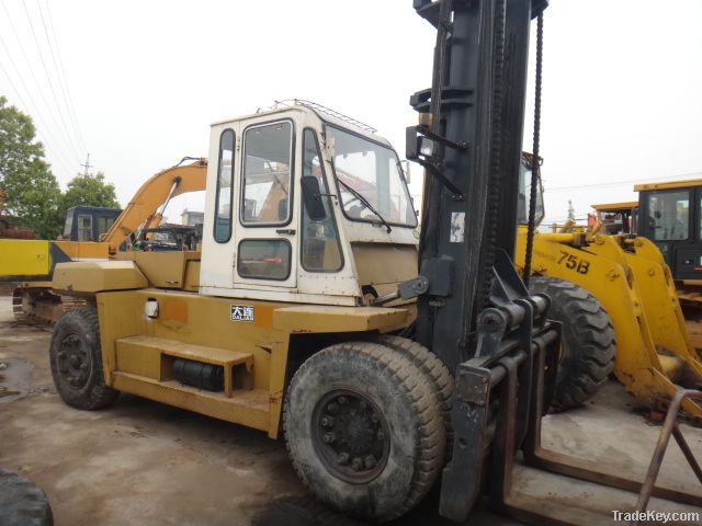 used dalian CPCD150 forklift truck