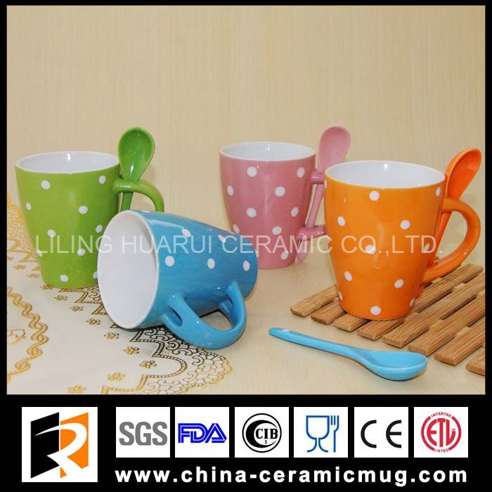 10oz color glazed stoneware ceramic mug with spoon